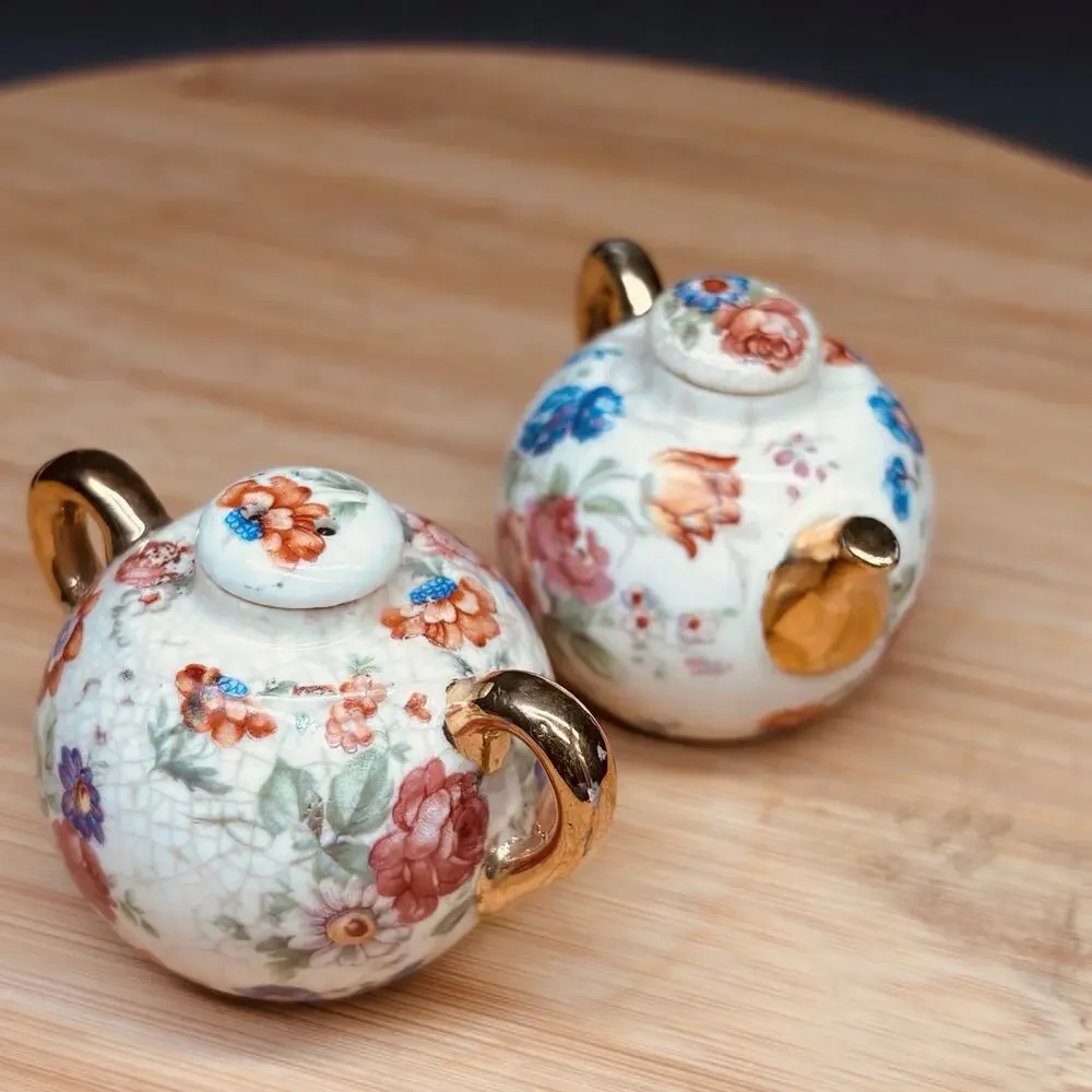 Vintage Japan Floral Teapot & Sugar Bowl Salt Pepper Shakers Chintz Style